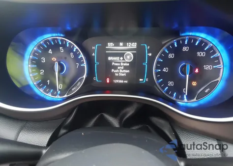 2017 Chrysler Pacifica Touring из США, поврежденный, VIN 2C4RC1DGXHR516296